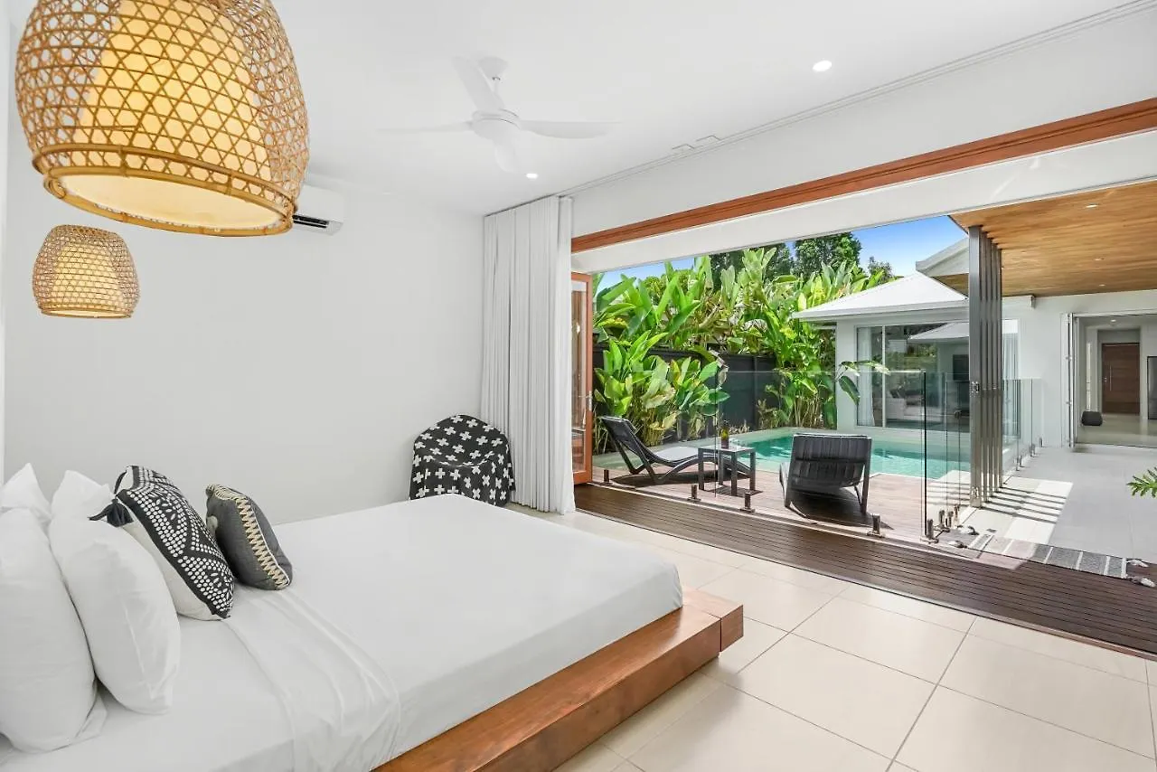 Belle Escapes 94 Cascade Luxury Home Palm Cove